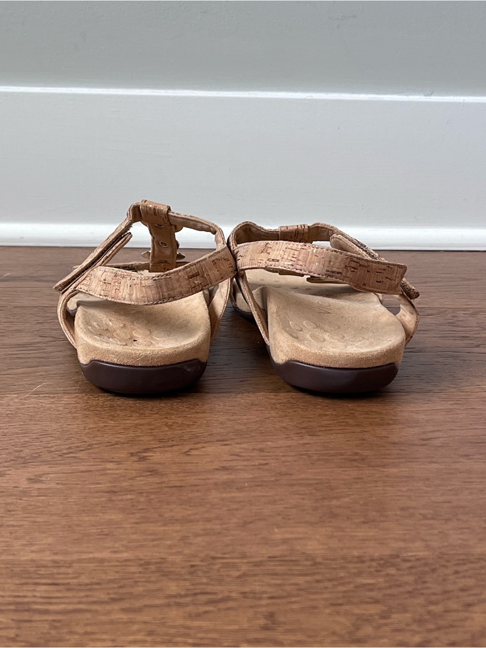 Vionic Farra Orthotic Adjustable Strap Slingback Comfort Sandals Size 8 Tan Gold - Picture 3 of 11